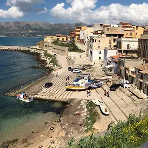 casa-nonna-maria-trappeto-sicily.sicilyhotelsitaly.net/